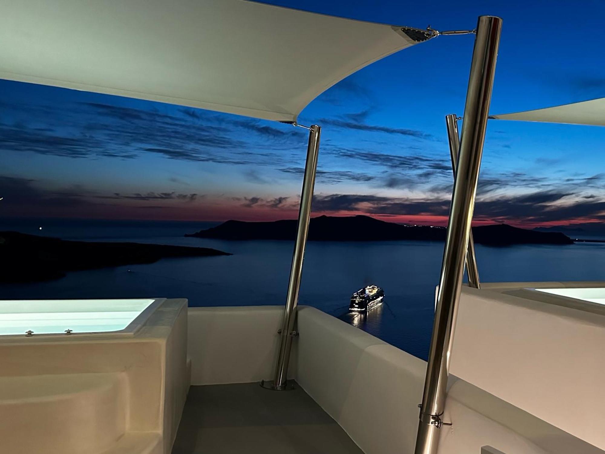 Dagaz Bed and breakfast Fira (Santorini)